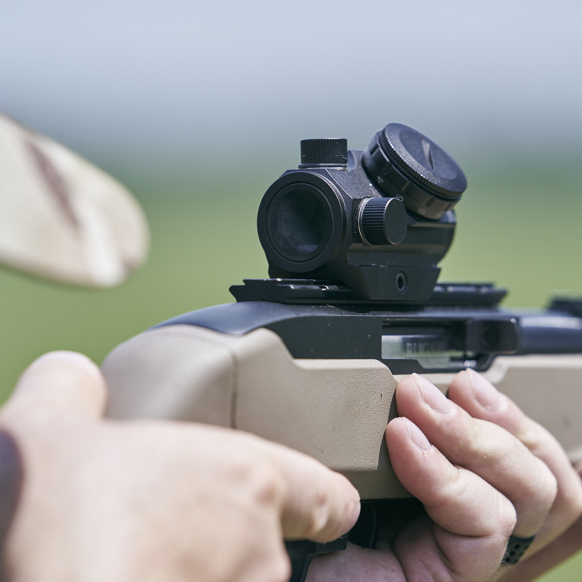 Bushnell TROPHY TRS-25 レッドドットサイト Trophy TRS-25 Red Dot Sight | Bushnell